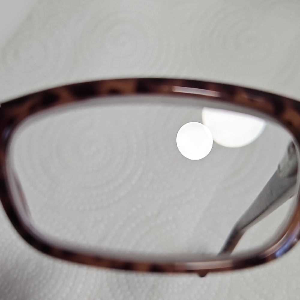 Vera Bradley Tortoise +2.0 Glasses with Floral Case - Picture 5 of 5